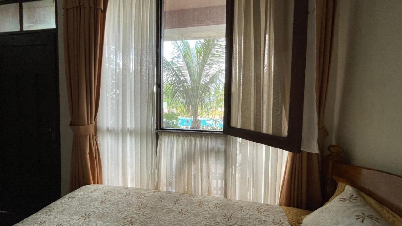 Hotel Puerto Selva Villa Tunari Kültér fotó