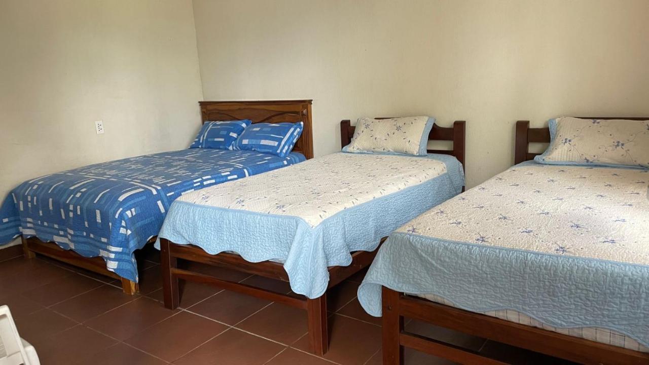 Hotel Puerto Selva Villa Tunari Kültér fotó